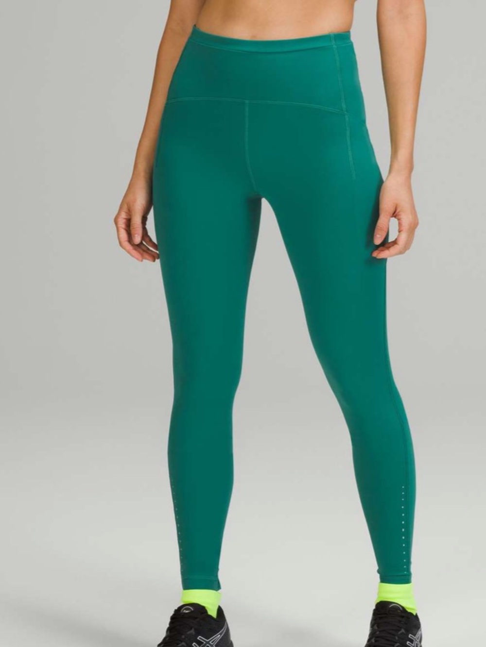 Swift Speed High-Rise Tight 28"
Teal Lagoon